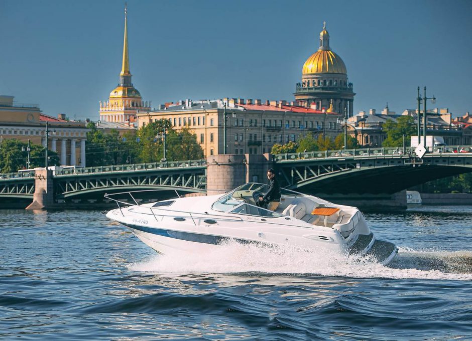 «chaparral S240» Аренда катера в СПб