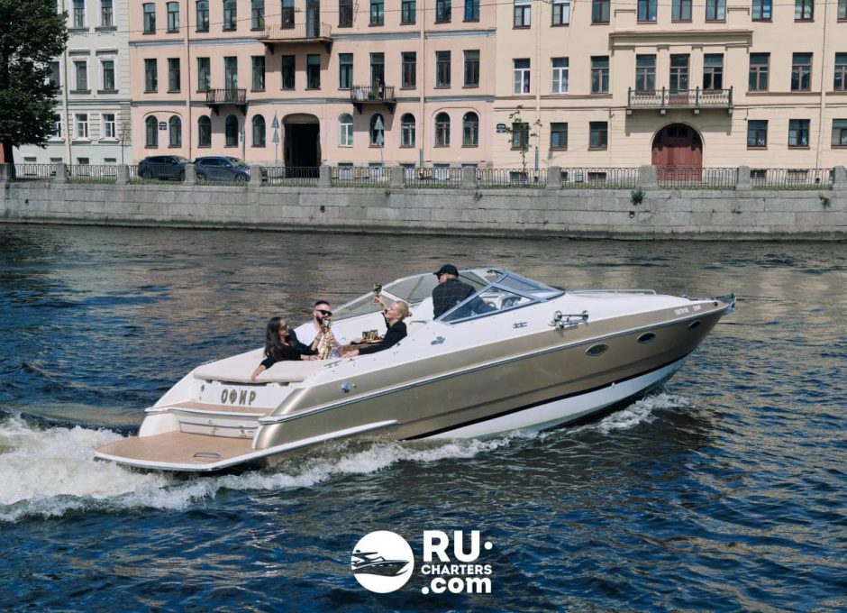 «chris Craft 268» Аренда катера в СПб