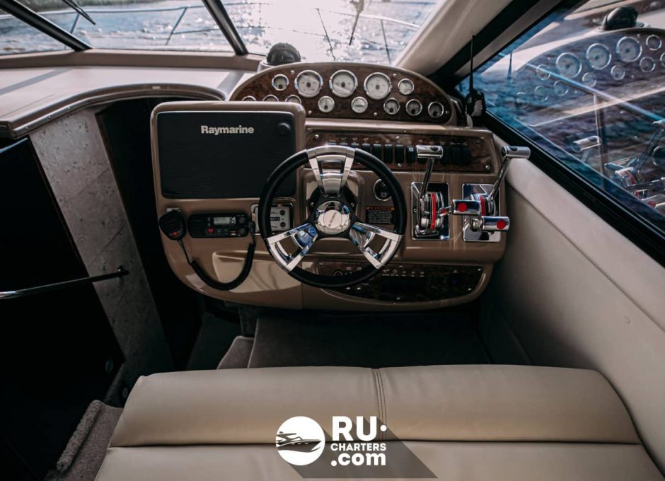«bayliner 37» Аренда яхты в СПб