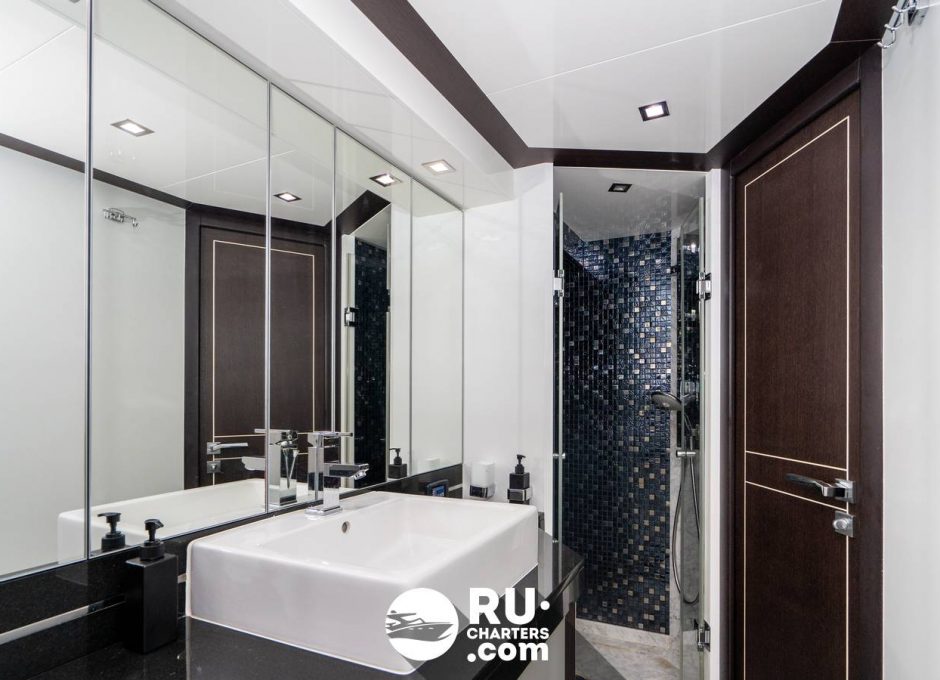 «galeon 64» Аренда яхты в СПБ