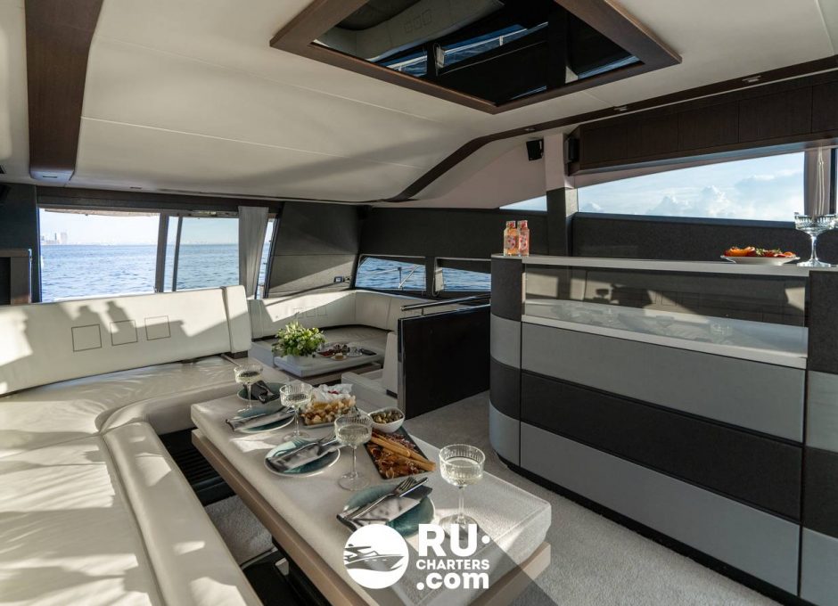 «galeon 64» Аренда яхты в СПБ