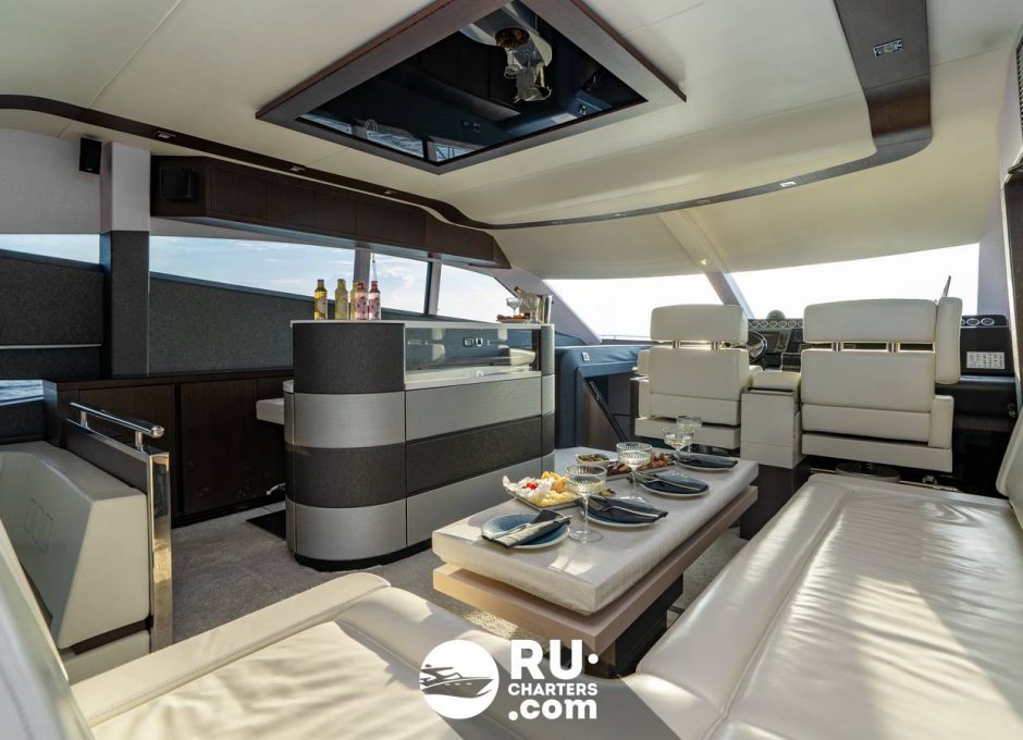 «galeon 64» Аренда яхты в СПБ