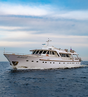 «benetti 92 Richmond» Аренда яхты в СПБ
