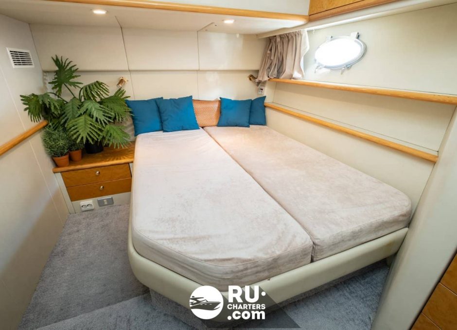 «sunseeker 62» Аренда яхты в СПб