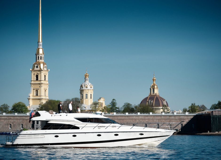 «sunseeker 62» Аренда яхты в СПб
