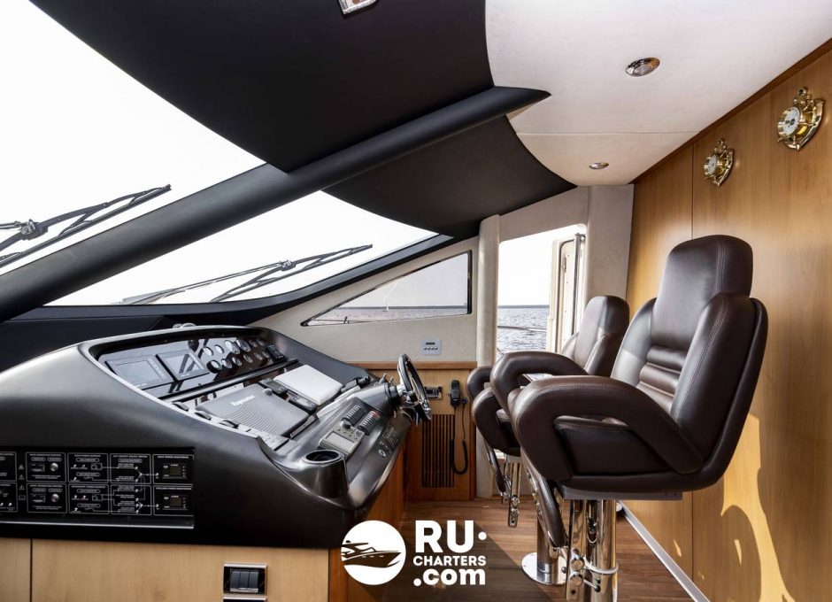 «sunseeker Pallada 70» Аренда яхты в СПб