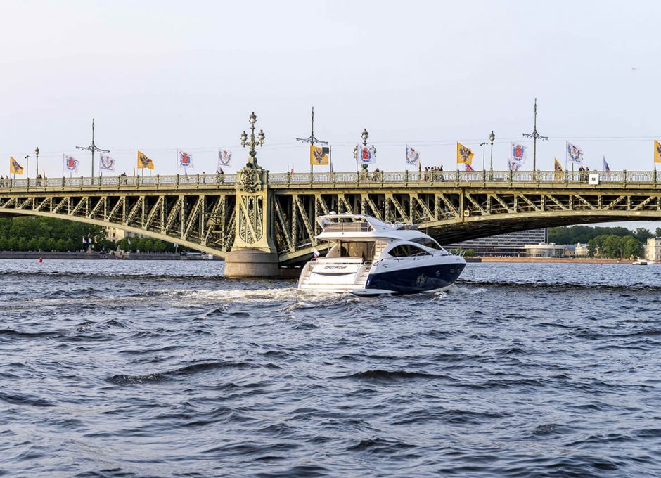 «sunseeker Pallada 70» Аренда яхты в СПб