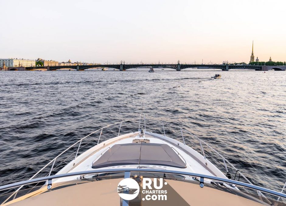 «sunseeker Pallada 70» Аренда яхты в СПб