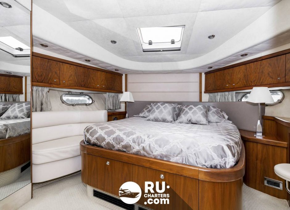 «sunseeker Pallada 70» Аренда яхты в СПб