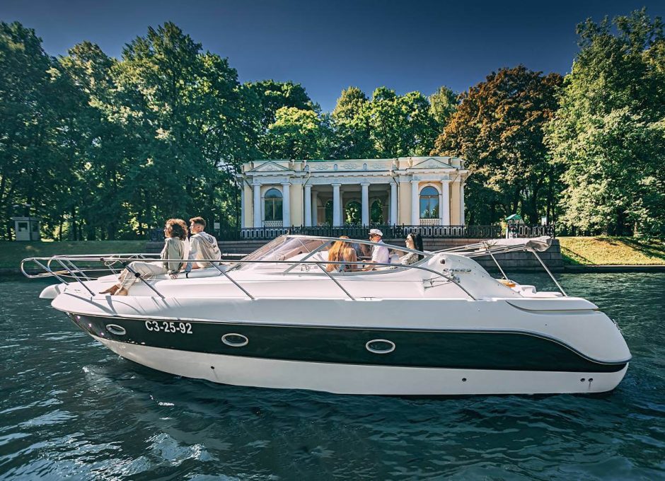 Аренда катера «sessa Marine C 30» в Санкт Петербурге