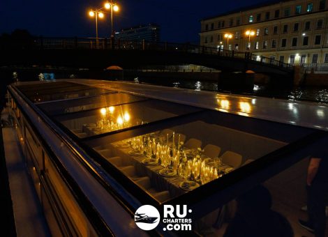 «Фицджеральд» Аренда теплохода в СПб