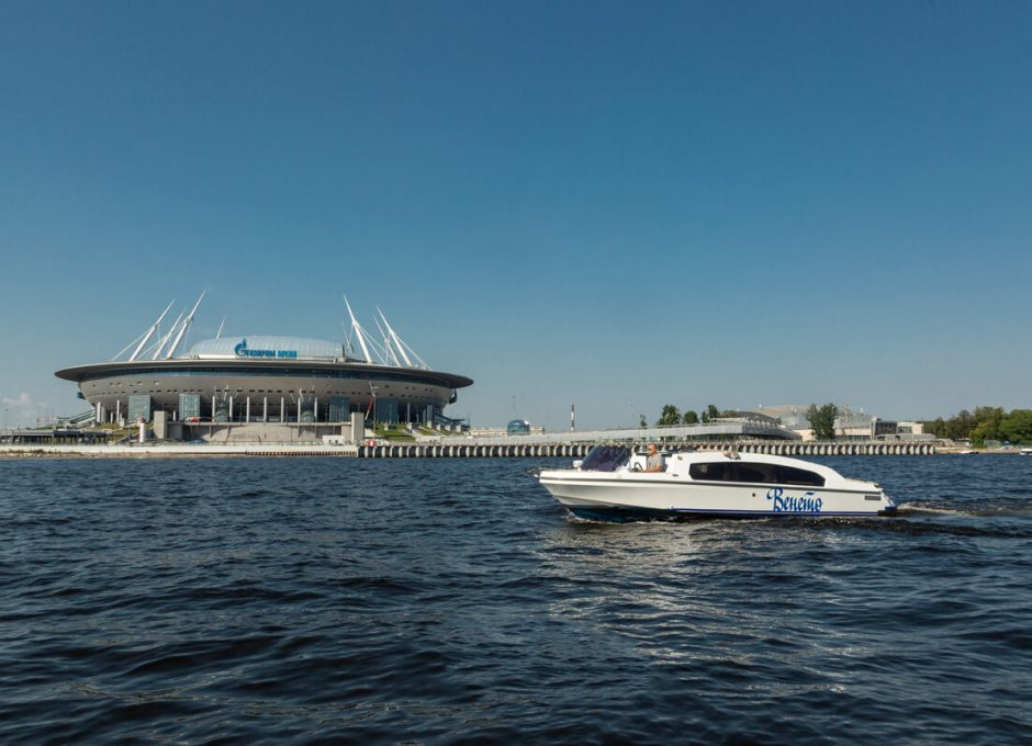 Аренда катера «veneto» в Санкт Петербурге
