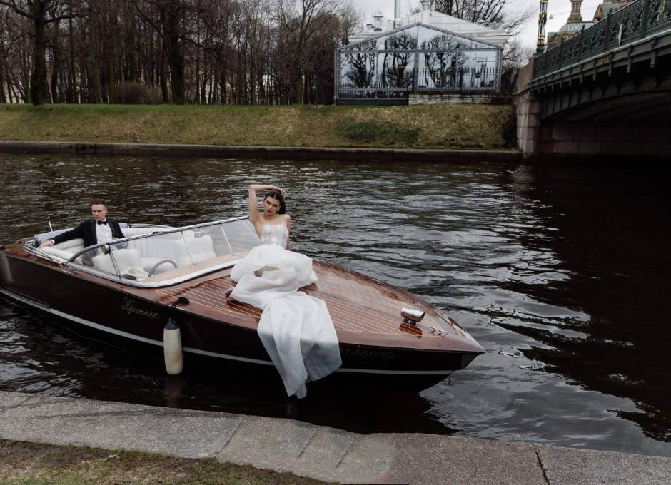 «prestige» Аренда катера в СПб