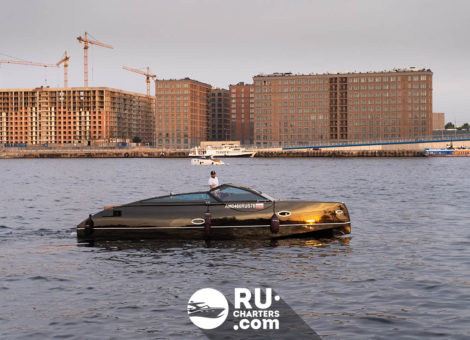 Аренда катера Black Cruiser 33 в Санкт Петербурге