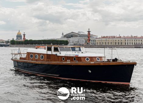 Аренда катера Новик в Санкт Петербурге