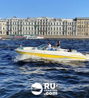 «maxum 220» Аренда катера в СПб