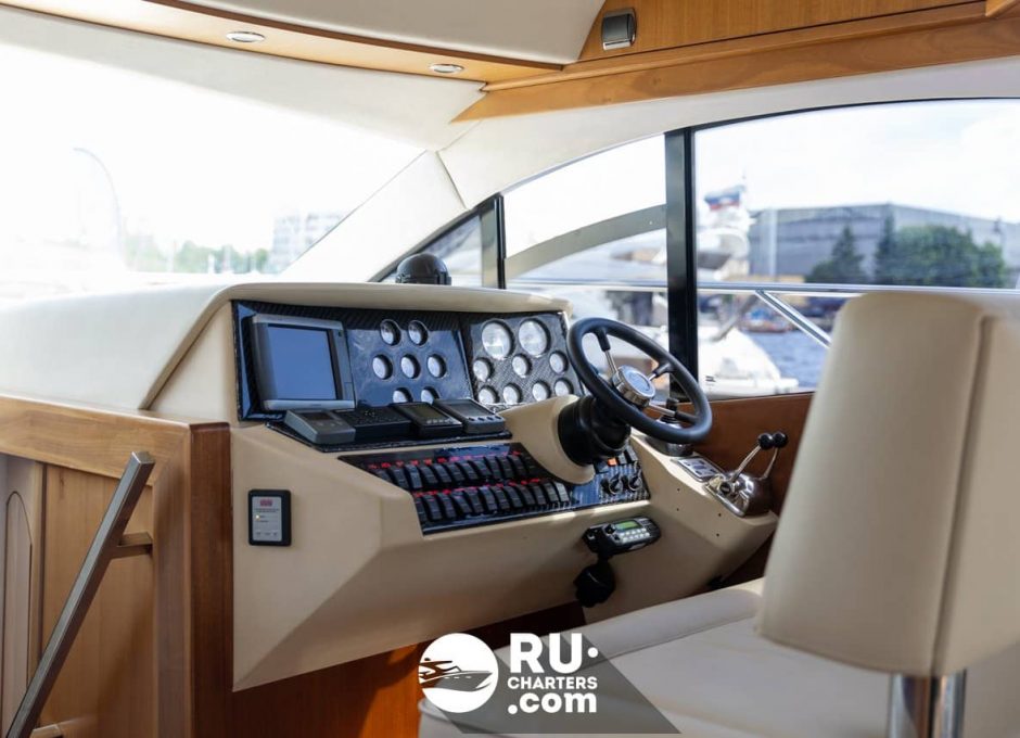 «galeon 440 София» Аренда яхты в СПб