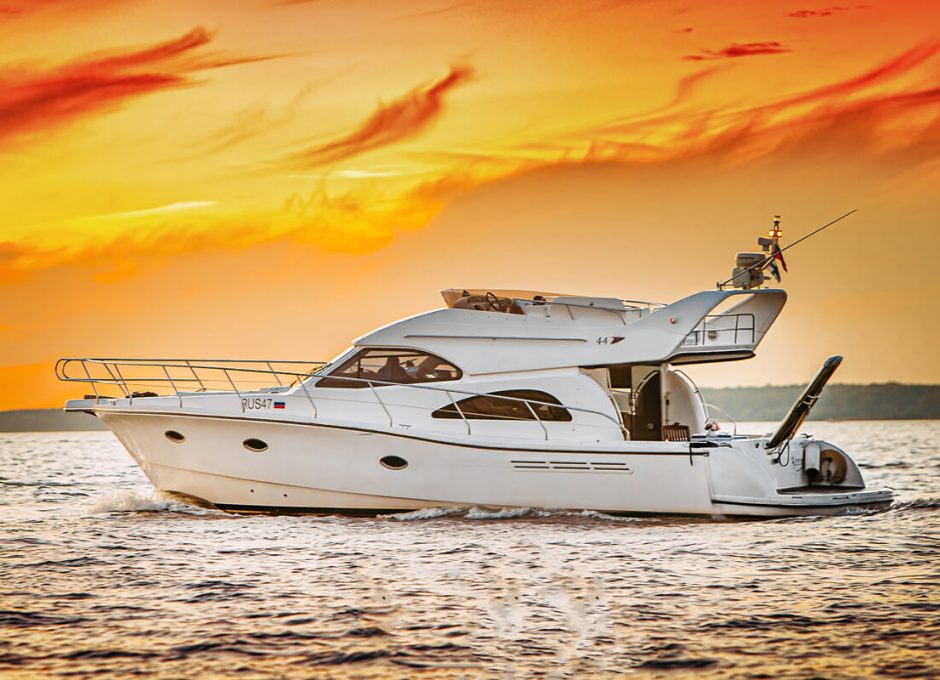 «rodman 44» Аренда яхты в СПб