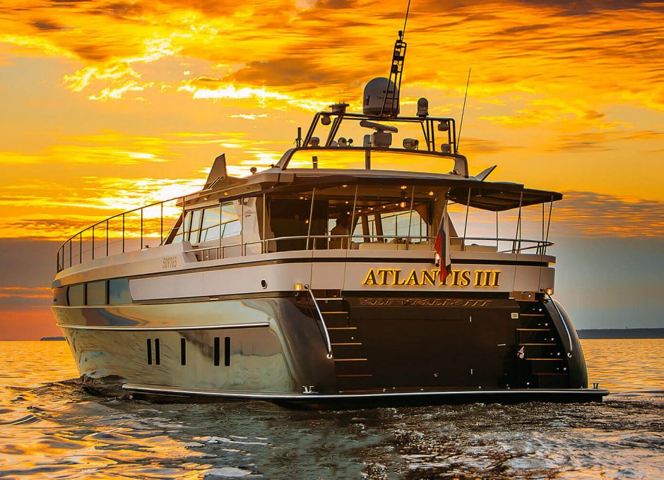«atlantis» Аренда яхты в СПб