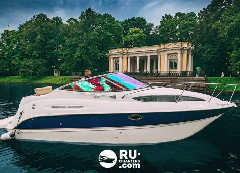 Аренда катера в Санкт Петербурге «bayliner 245»
