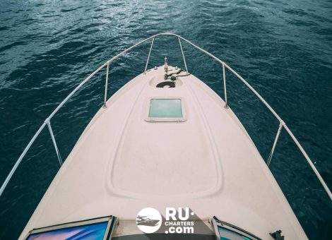 Аренда катера в Санкт Петербурге «bayliner 245»
