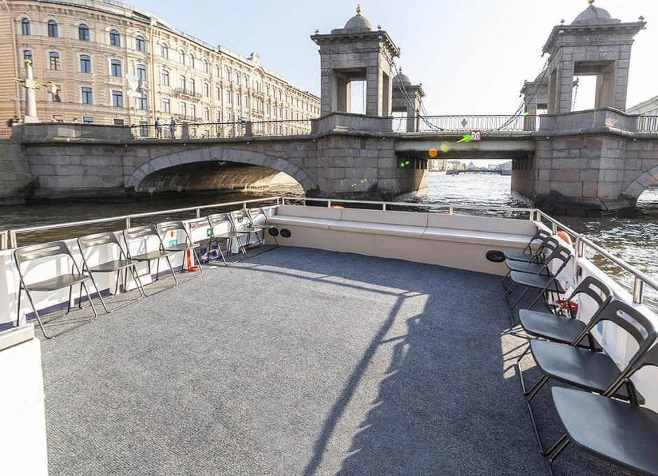 Аренда теплохода в СПб «Кассандра»