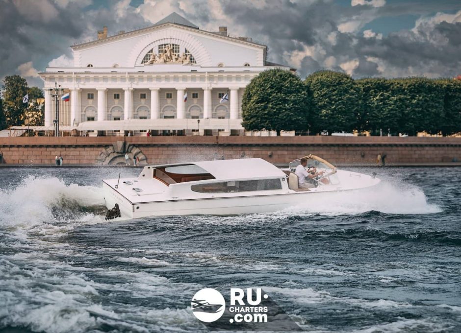 Аренда катера в СПб «soprano»