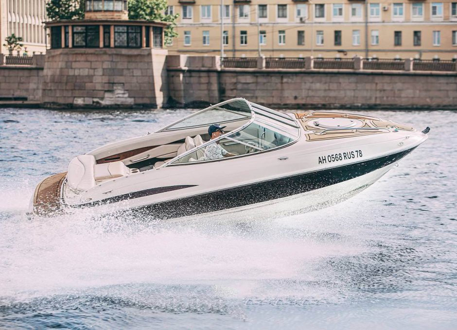 Аренда катера в Санкт Петербурге «wizard»