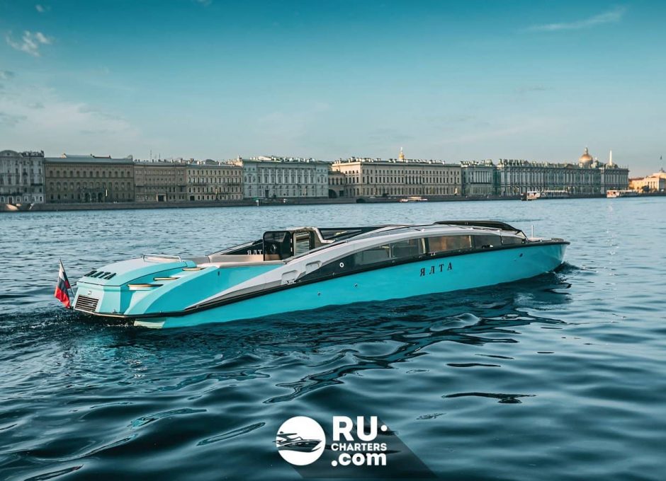 Аренда катера в Санкт Петербурге «Ялта»