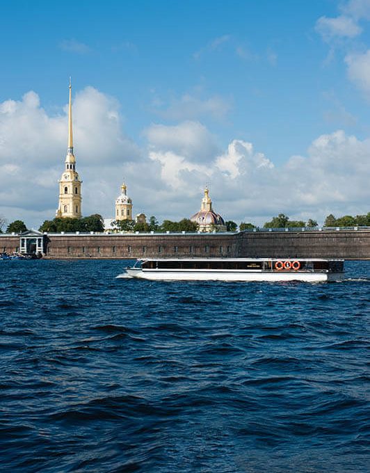 «Константин» Аренда теплохода в СПб
