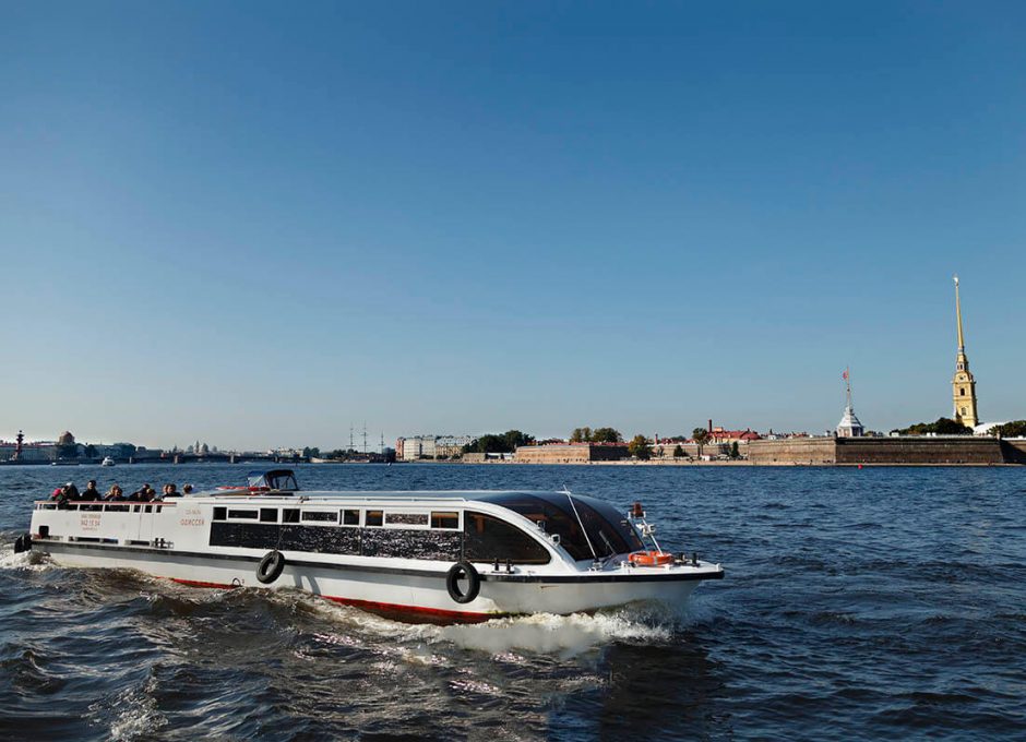 «Одиссей» Аренда теплохода в СПб