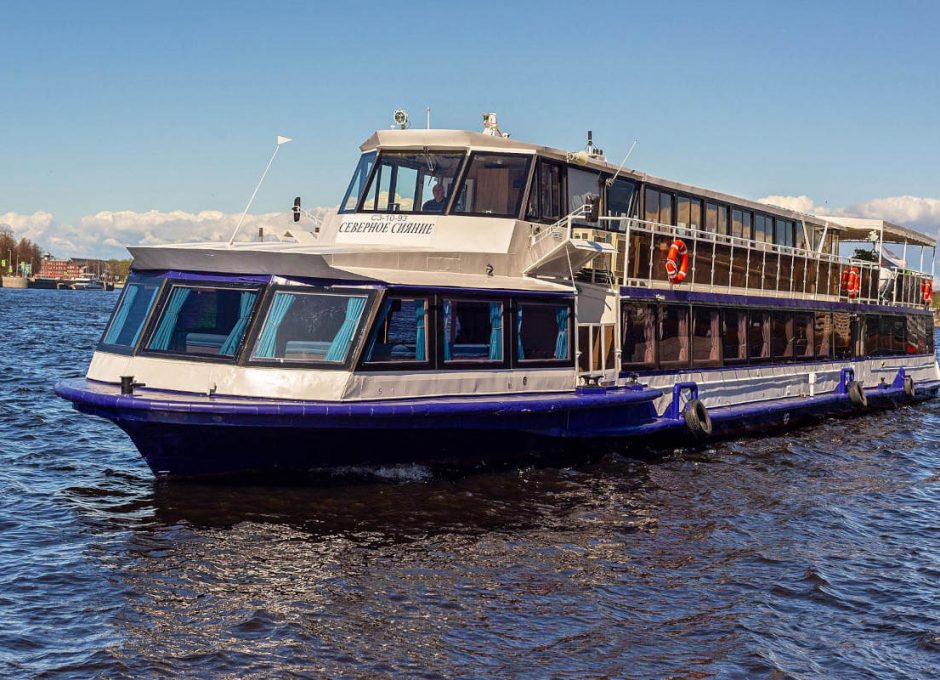 «Северное сияние» Аренда теплохода в СПб