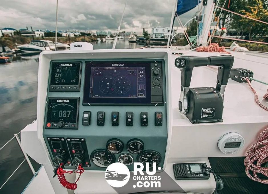 «Джокор» Аренда парусного катамарана в Санкт Петербурге «jocore»