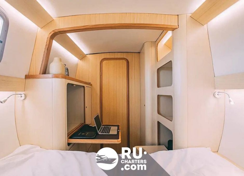 «Джокор» Аренда парусного катамарана в Санкт Петербурге «jocore»