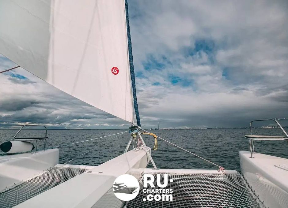 «Джокор» Аренда парусного катамарана в Санкт Петербурге «jocore»