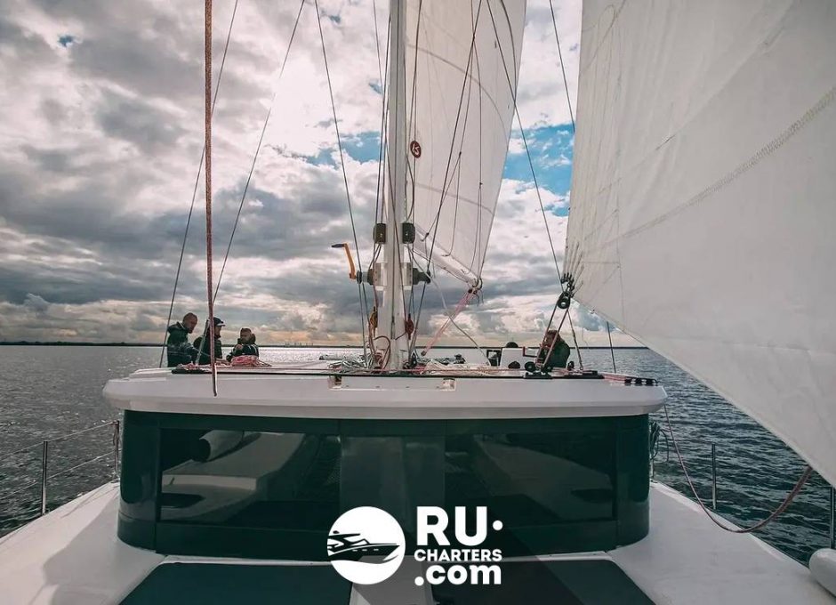 «Джокор» Аренда парусного катамарана в Санкт Петербурге «jocore»