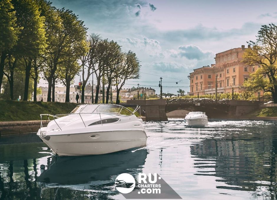 «bayliner 265» Аренда катера в СПб