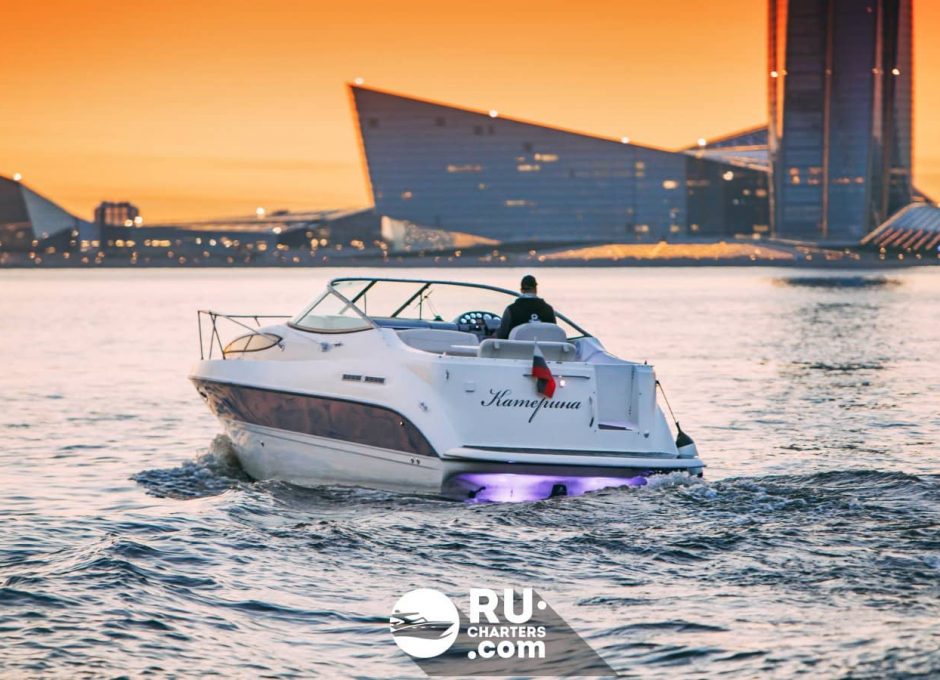«bayliner 275» Аренда катера в СПб