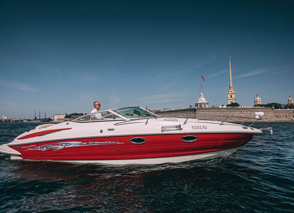 «crownline 275» Аренда катера в СПб
