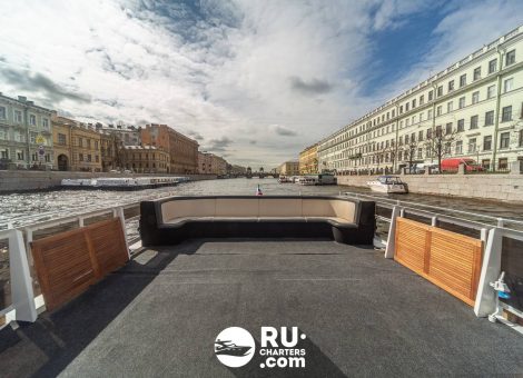 «Константин» Аренда теплохода в СПб