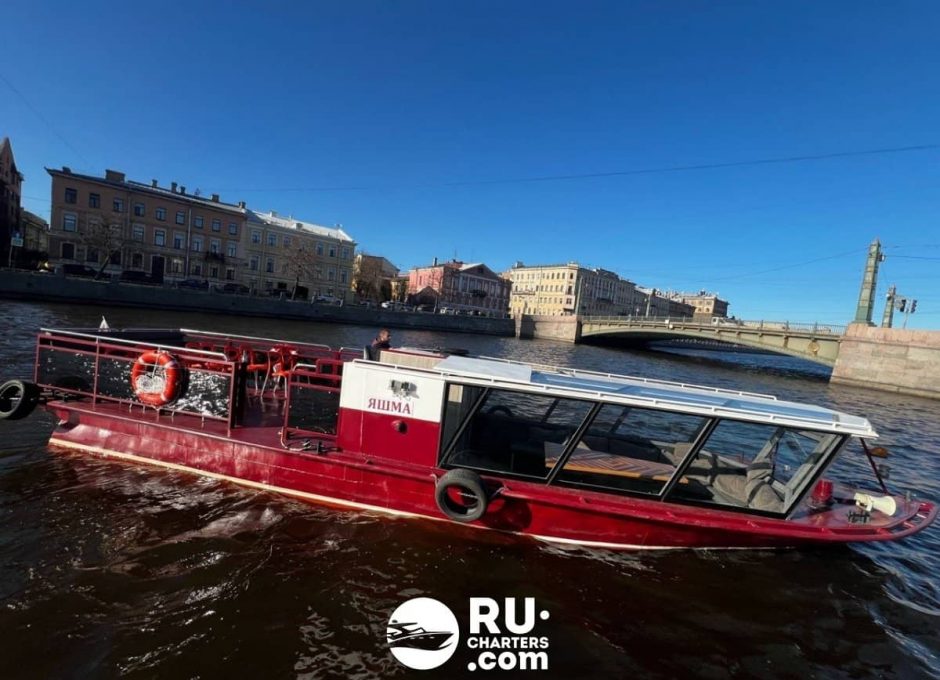 Аренда теплохода «Яшма» в Санкт Петербурге