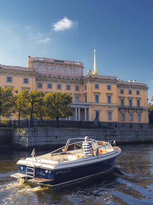 Аренда катера в СПб «Фьорд»