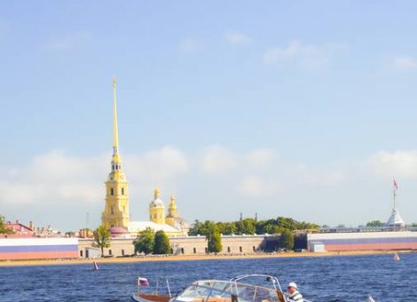 Аренда катера в СПб «Фьорд»