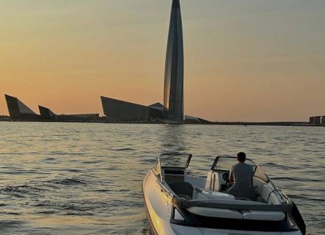 Аренда катера в СПб «sea Doo Challenger 230 Se»