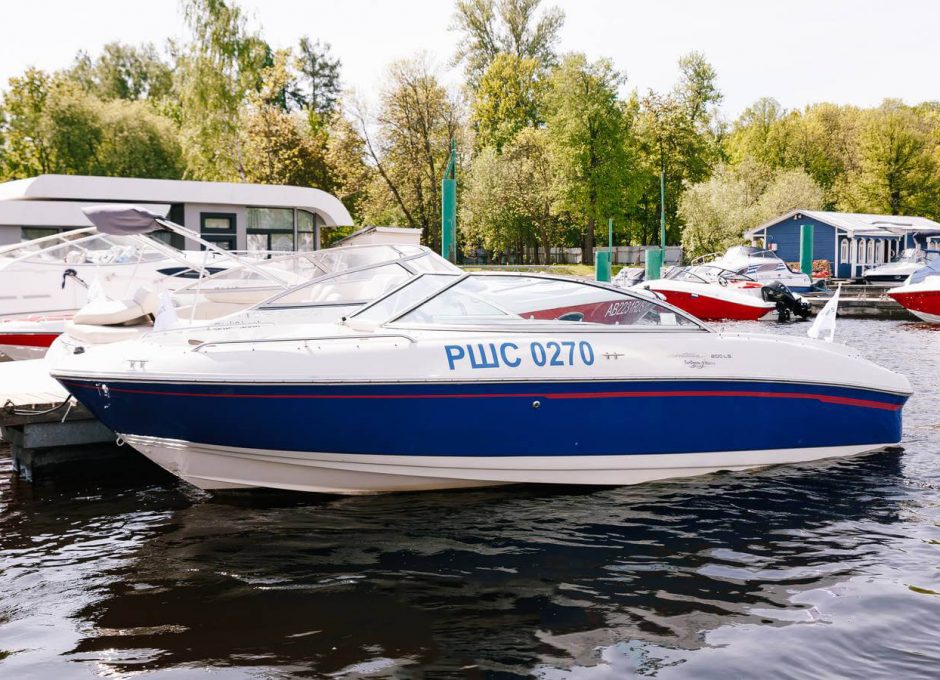 Аренда катера в СПб «monterey 225»