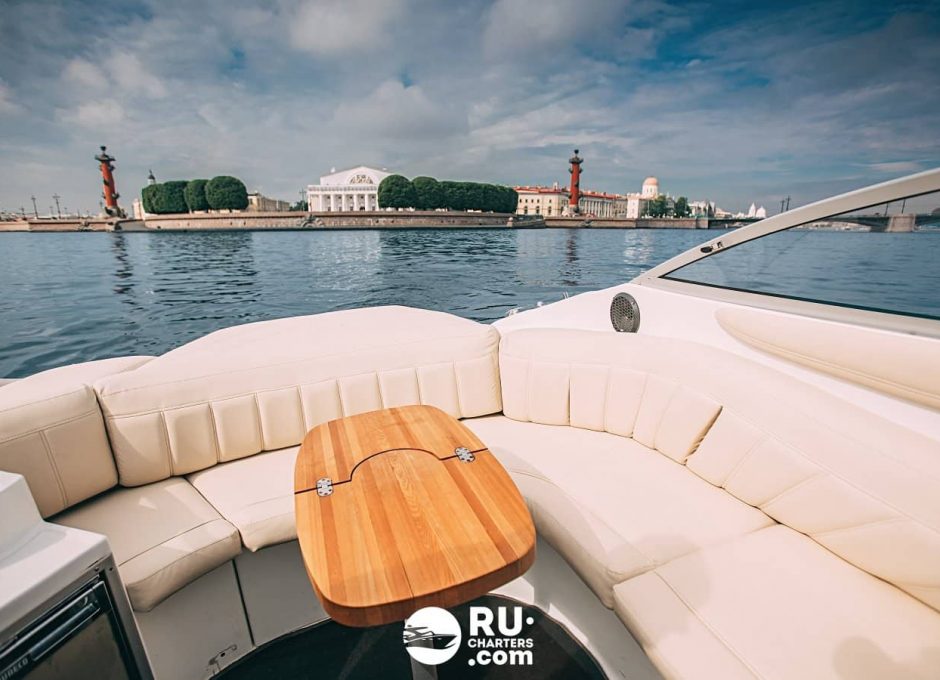 Аренда катера в СПб «velvette Euphoria»