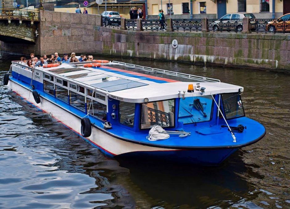 «Сударь» Аренда теплохода в СПб