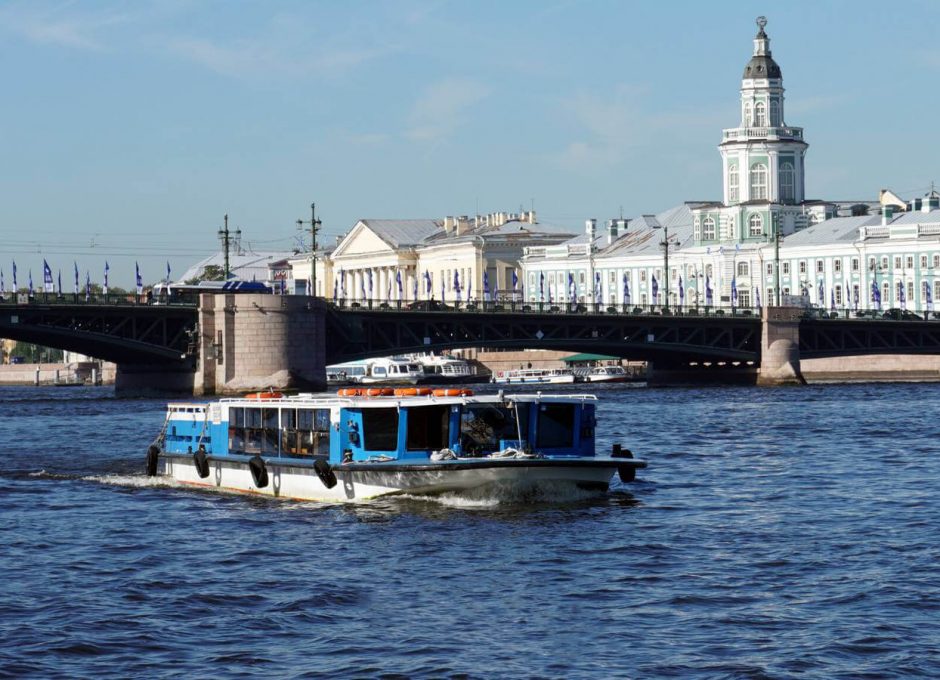 «Цесаревич» Аренда теплохода в СПб
