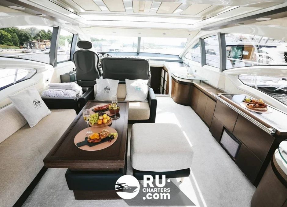 «azimut 62s Дункан» Аренда яхты в СПб