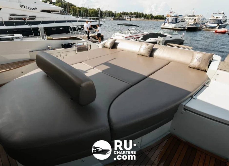 «azimut 62s Дункан» Аренда яхты в СПб